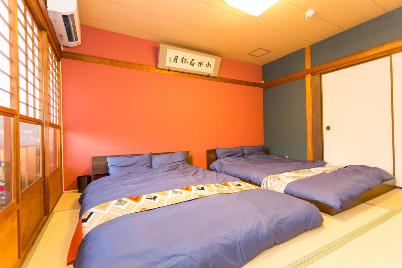 קיוטו Guest House Kyorakuya Kinkakuji מראה חיצוני תמונה